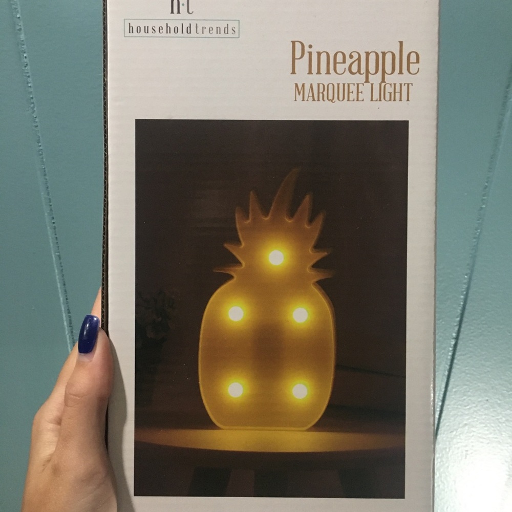 pineapple marquee light